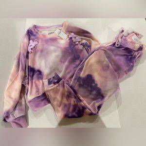 Justice girls NWT velour sweatsuit purple and pink  size 8
